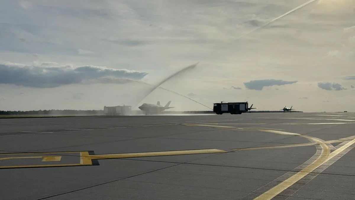 Польща нарешті отримала новітні винищувачі F-35: що це означає для всього НАТО