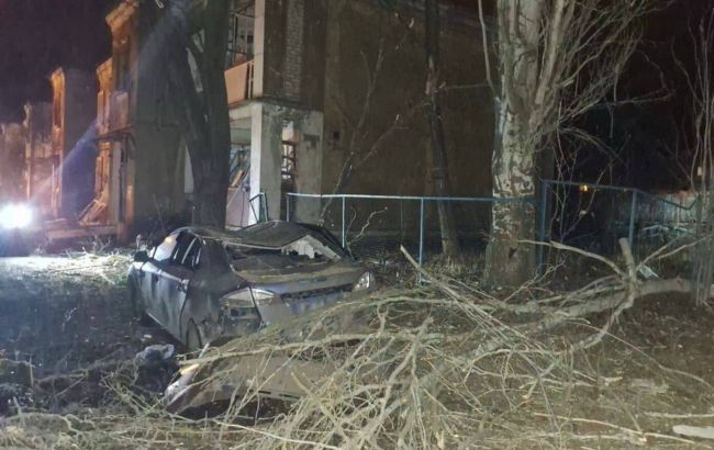 Окупанти КАБом вдарили по Краматорську, є руйнування, серед поранених – діти